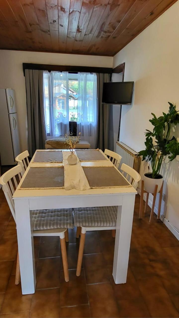 Hosteria El Condado Σαν Κάρλος ντε Μπαριλότσε Εξωτερικό φωτογραφία